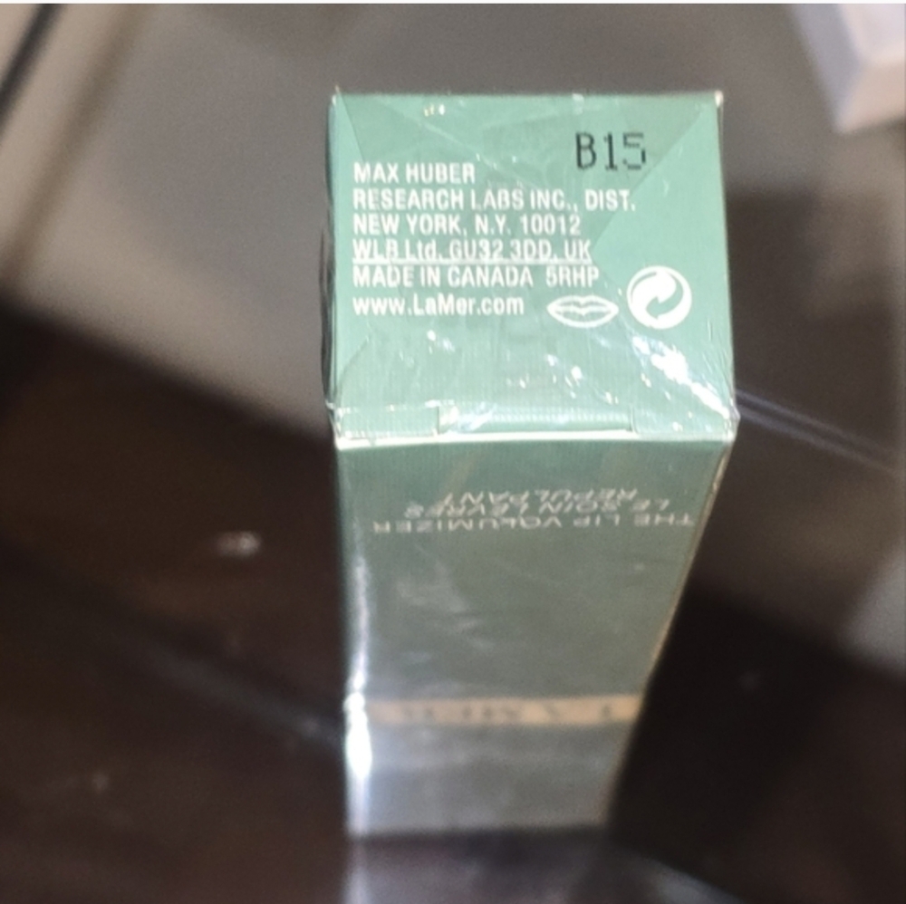 La Mer The Lip Volumizer Full Size - Picture 7 of 8